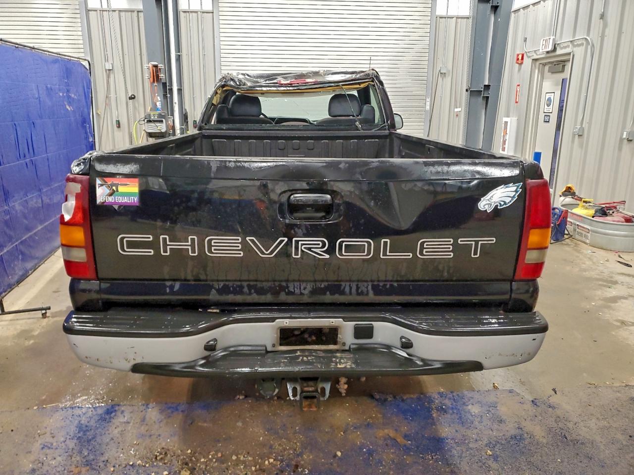 2002 CHEVROLET SILVERADO K1500 photo 6