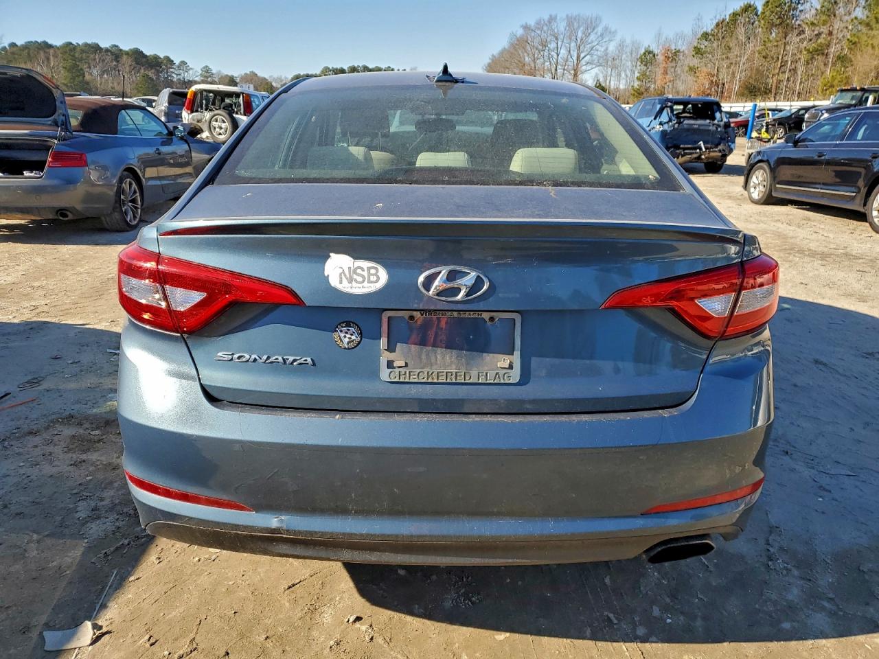 2017 HYUNDAI SONATA SE photo 6