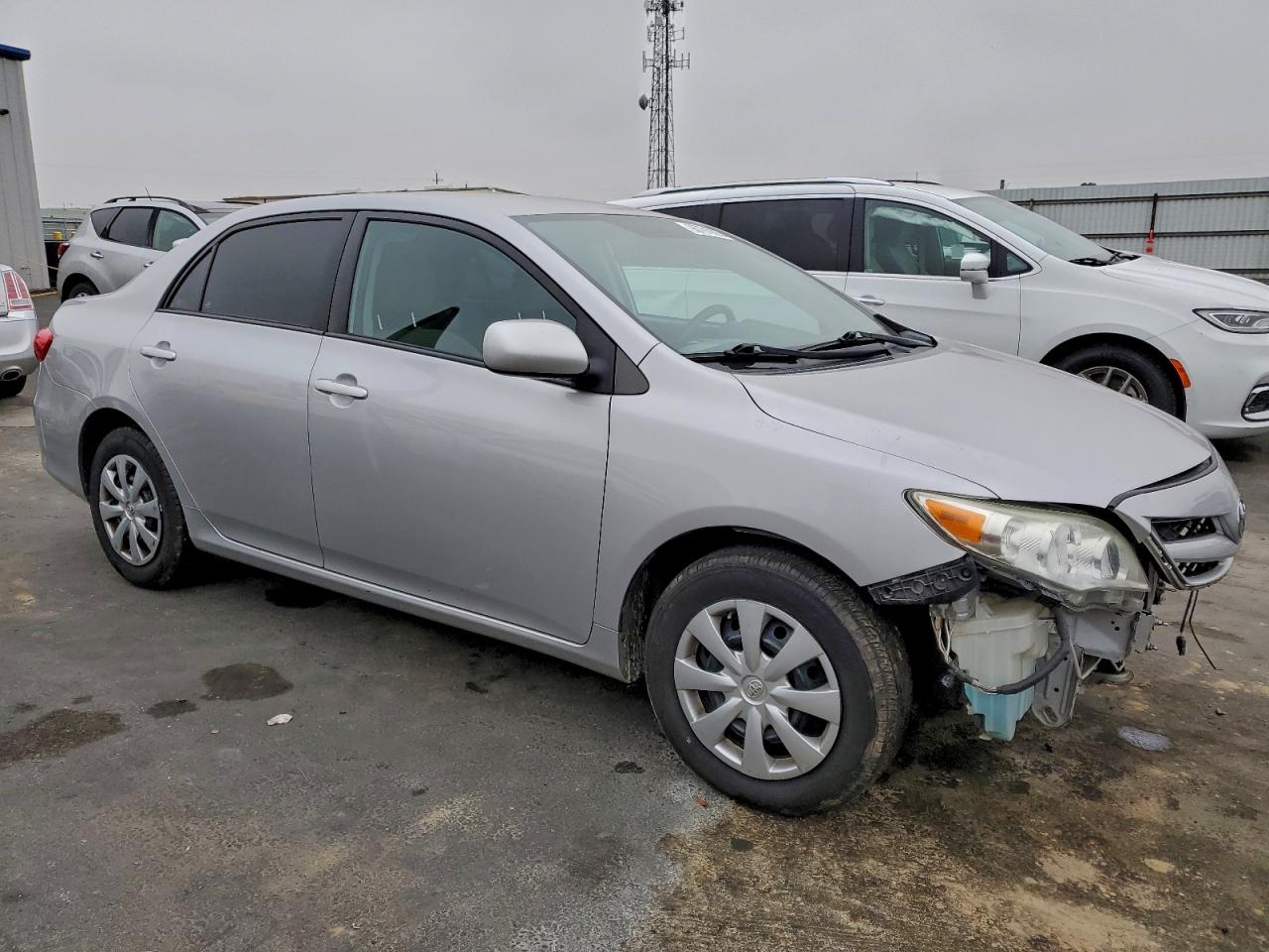 2011 TOYOTA COROLLA BASE photo 4