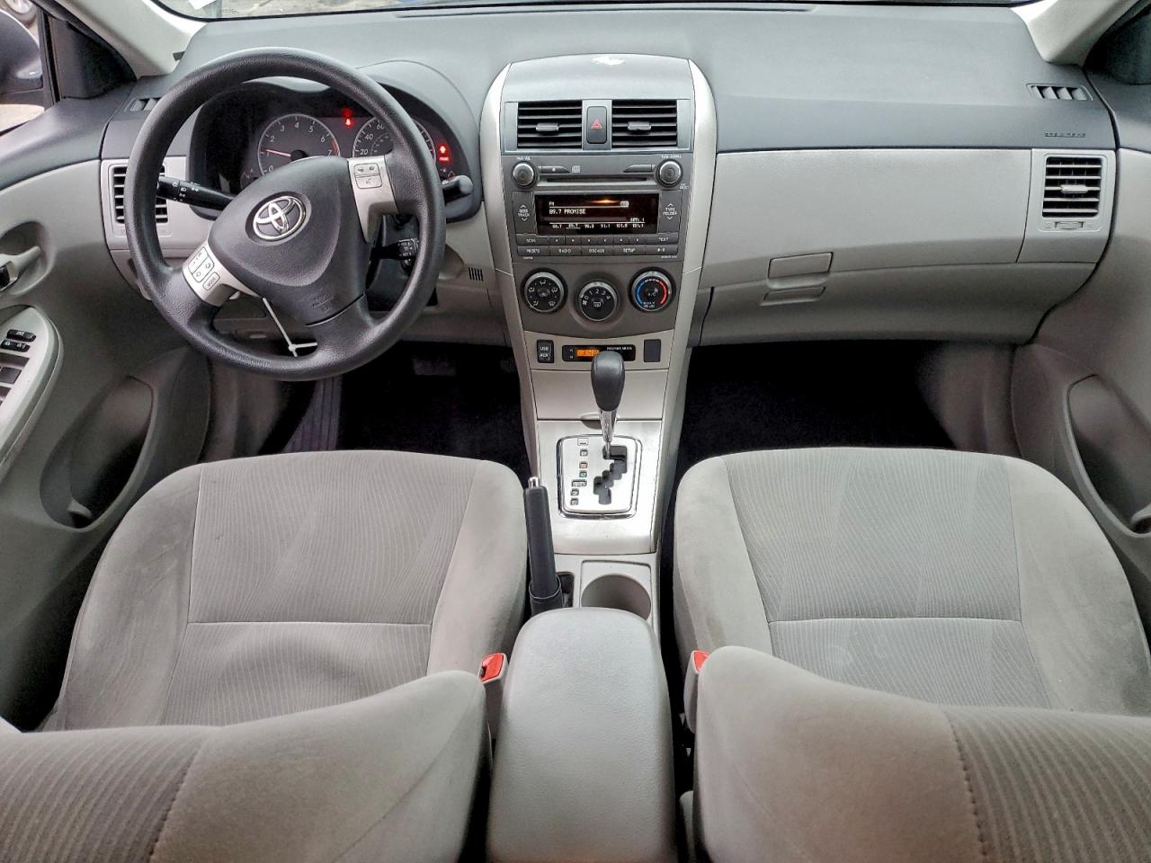 2011 TOYOTA COROLLA BASE photo 8
