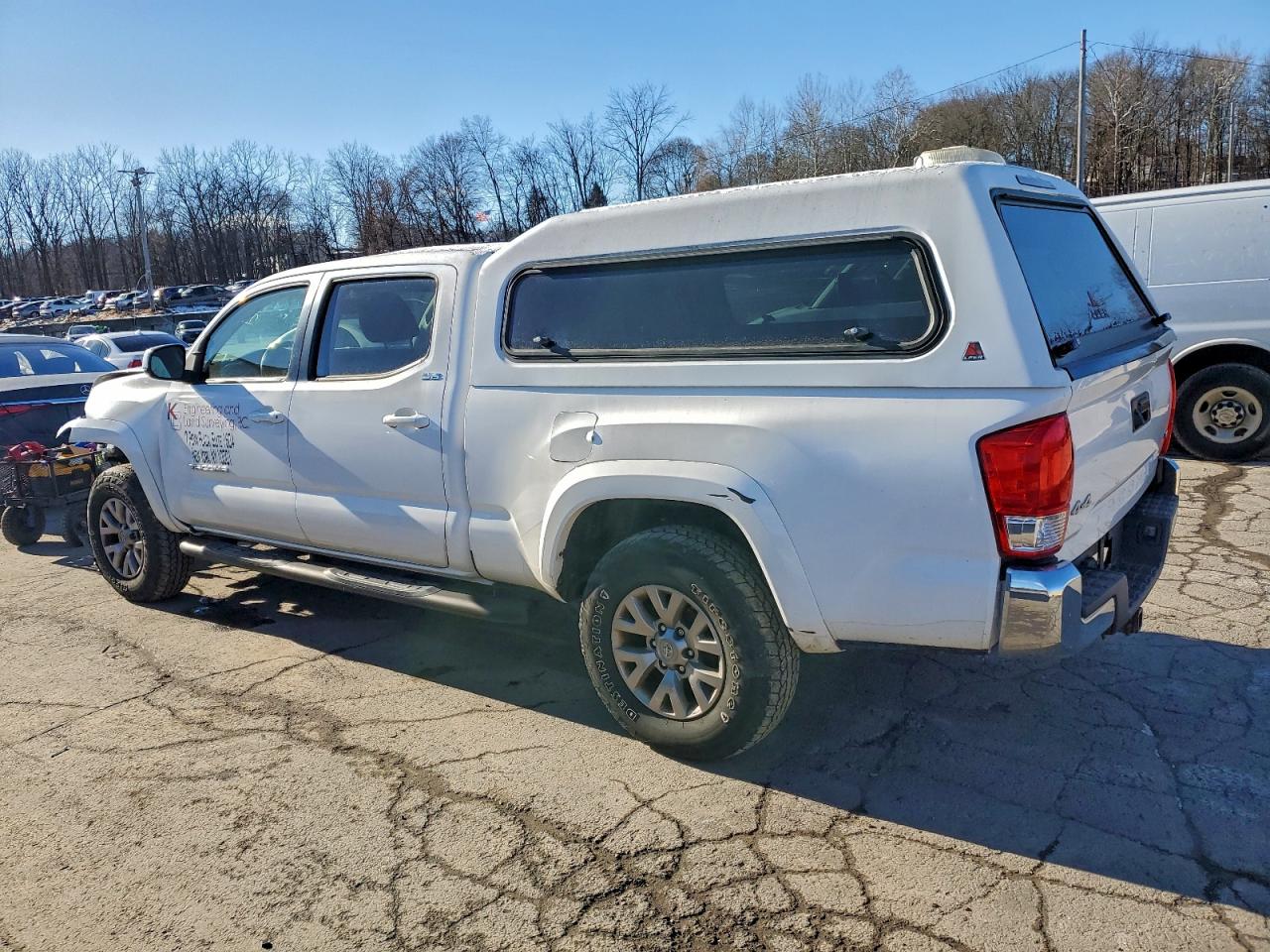 2017 TOYOTA TACOMA DOUBLE CAB photo 3