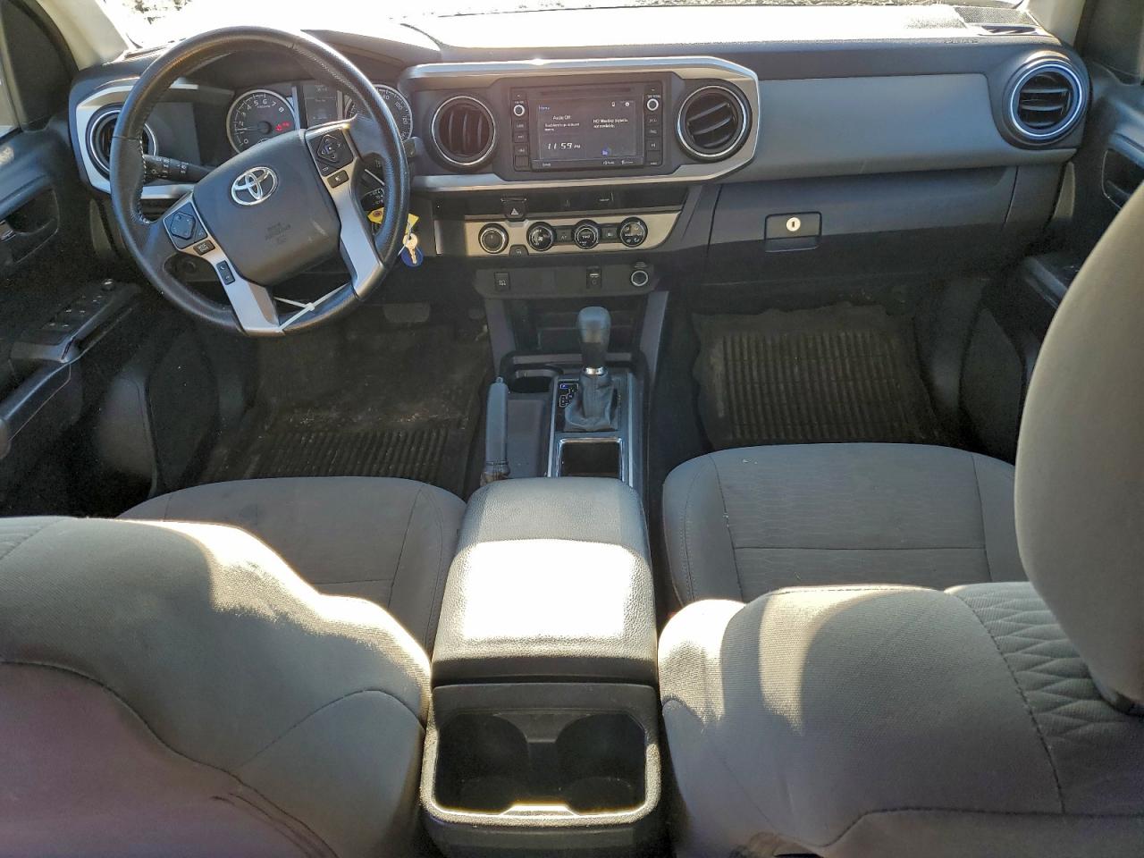 2017 TOYOTA TACOMA DOUBLE CAB photo 15