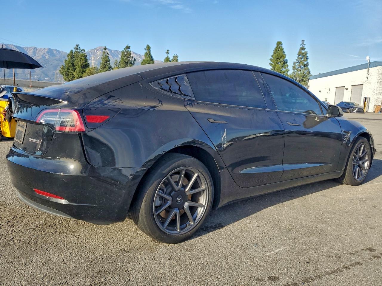 2023 TESLA MODEL 3 photo 5