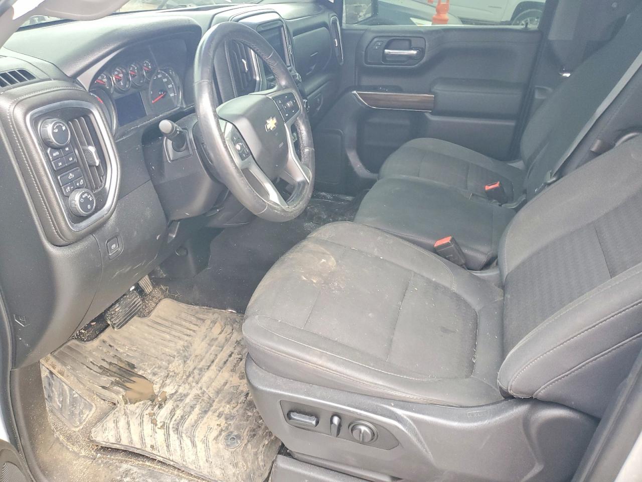 2019 CHEVROLET SILVERADO K1500 LT photo 7