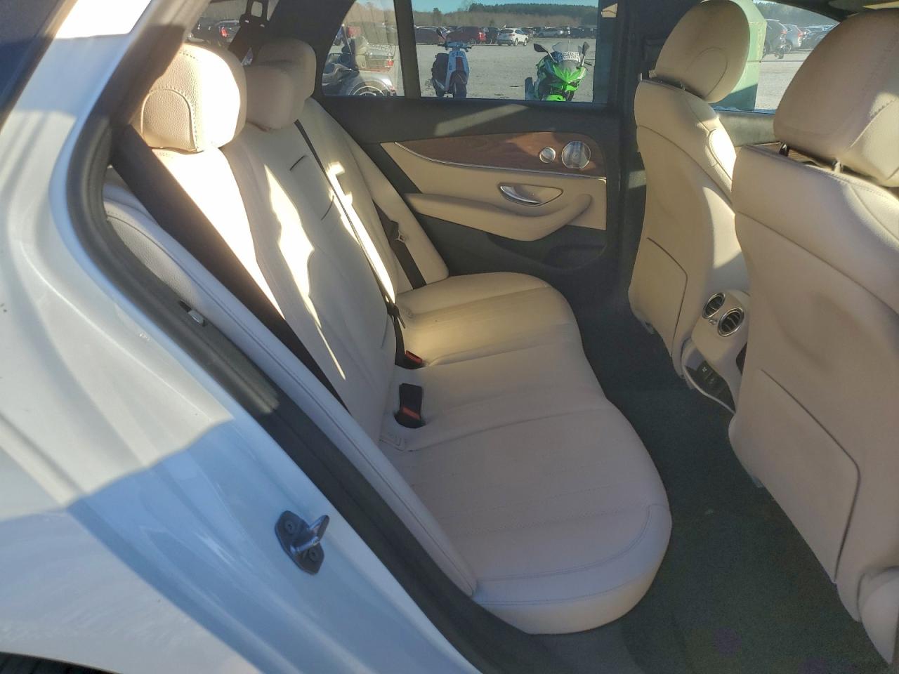 2017 MERCEDES-BENZ E 400 4MATIC photo 10