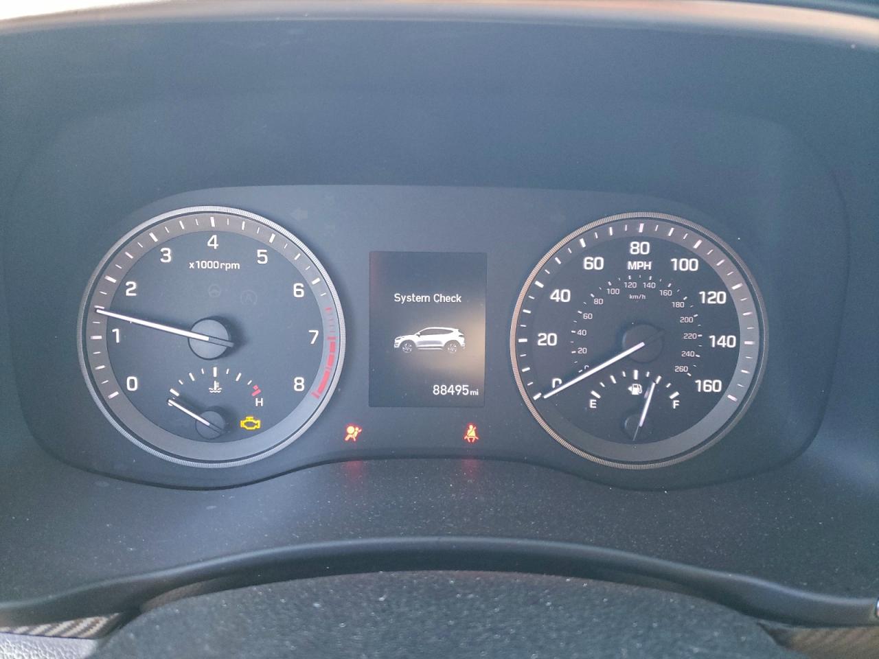 2019 HYUNDAI TUCSON SE photo 9