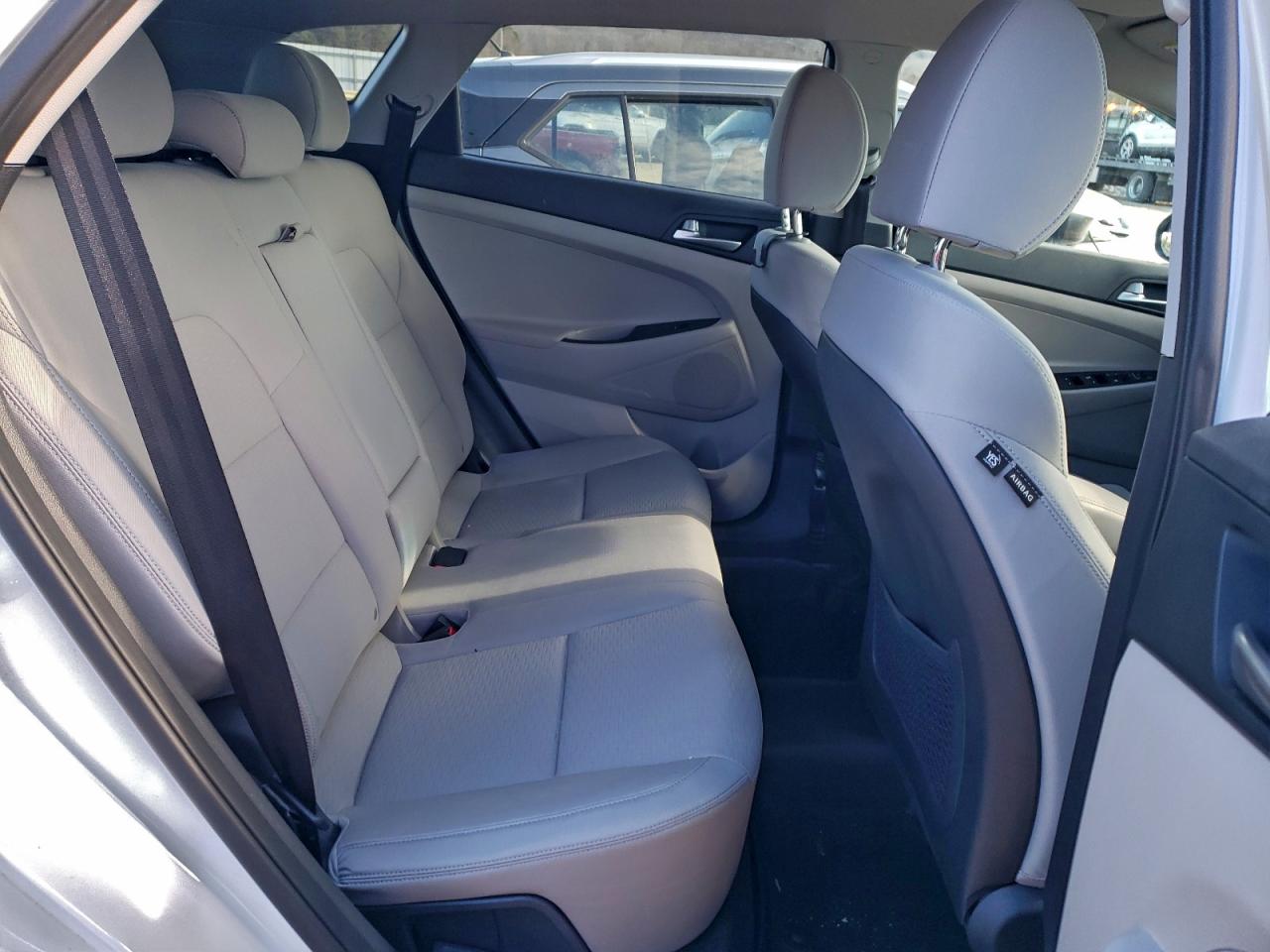 2019 HYUNDAI TUCSON SE photo 11
