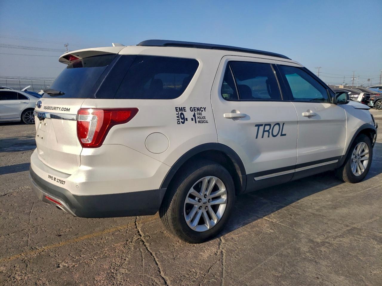 2016 FORD EXPLORER XLT photo 5