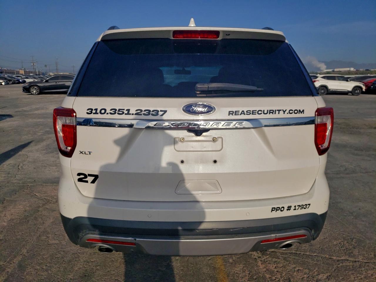 2016 FORD EXPLORER XLT photo 11