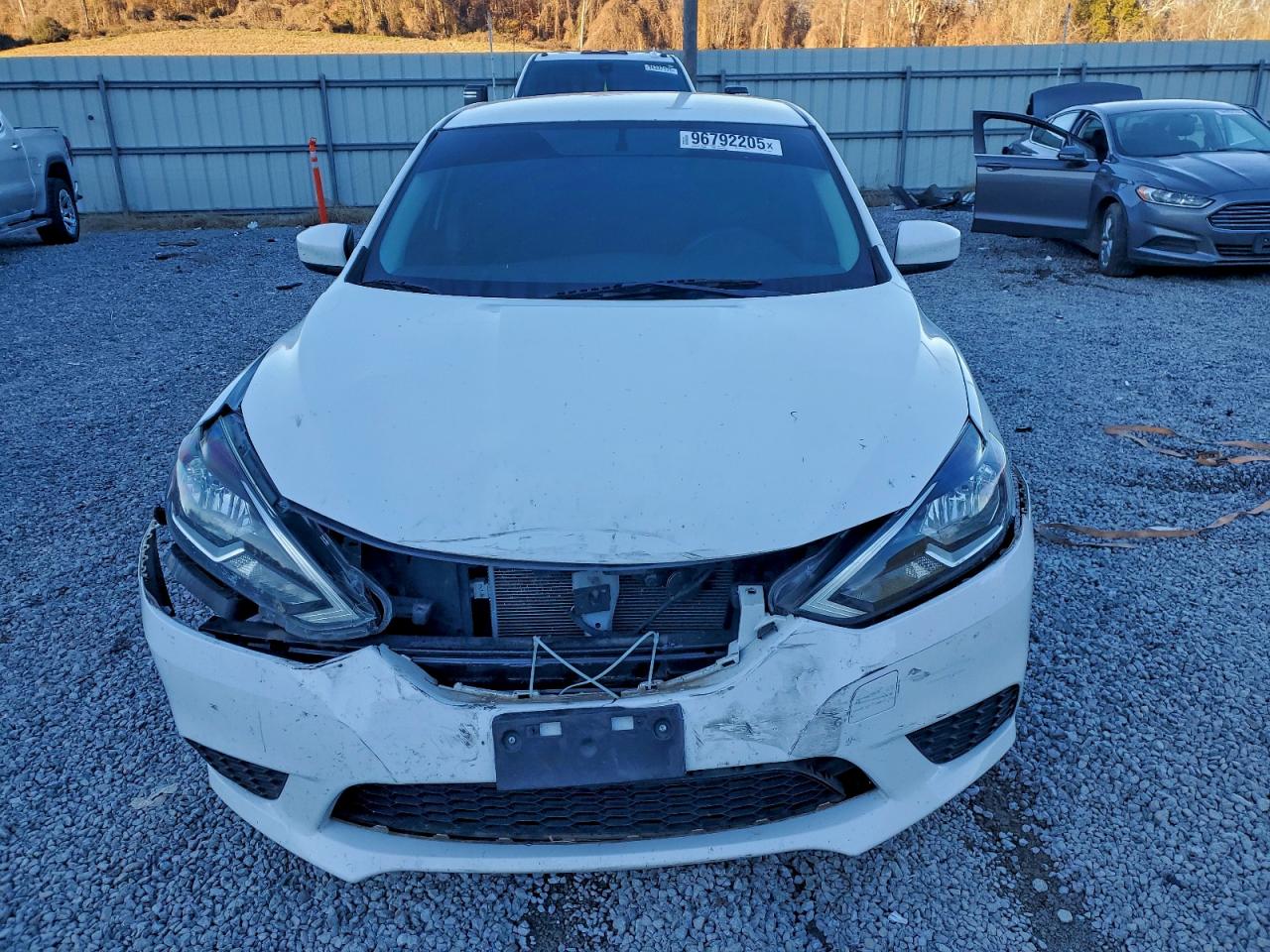2017 NISSAN SENTRA S photo 5