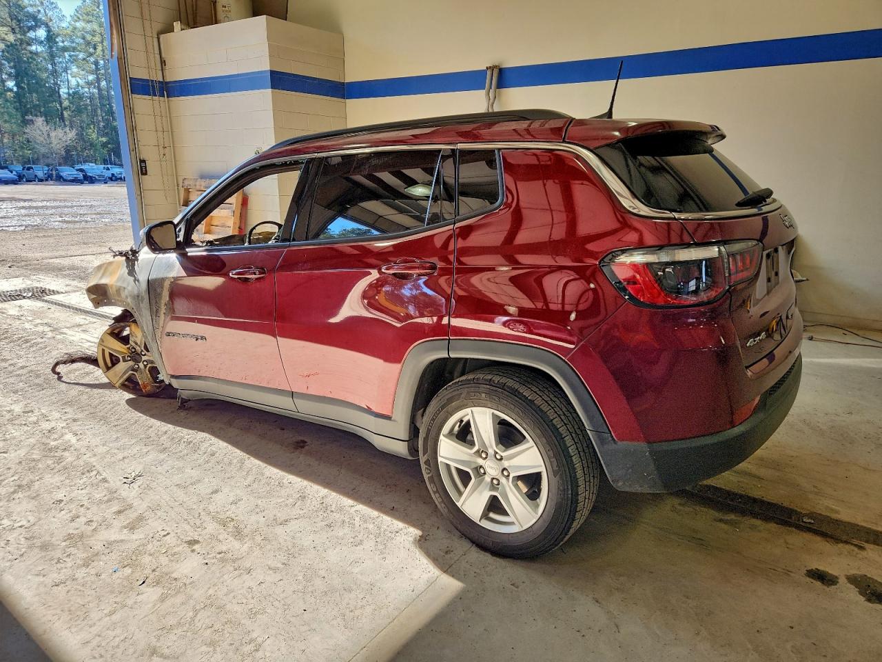 2022 JEEP COMPASS LATITUDE photo 2