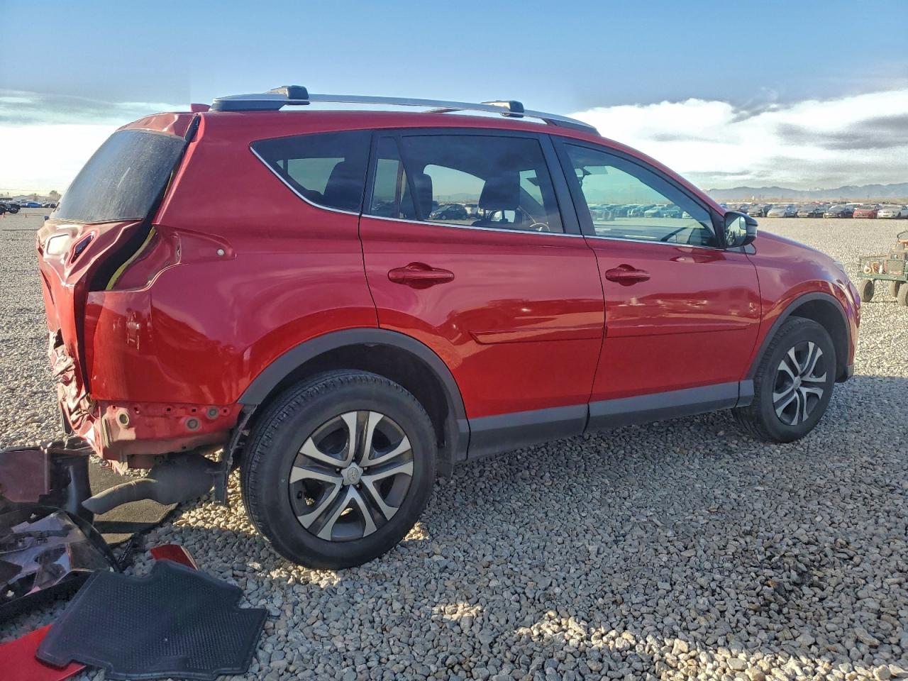 2016 TOYOTA RAV4 LE photo 3