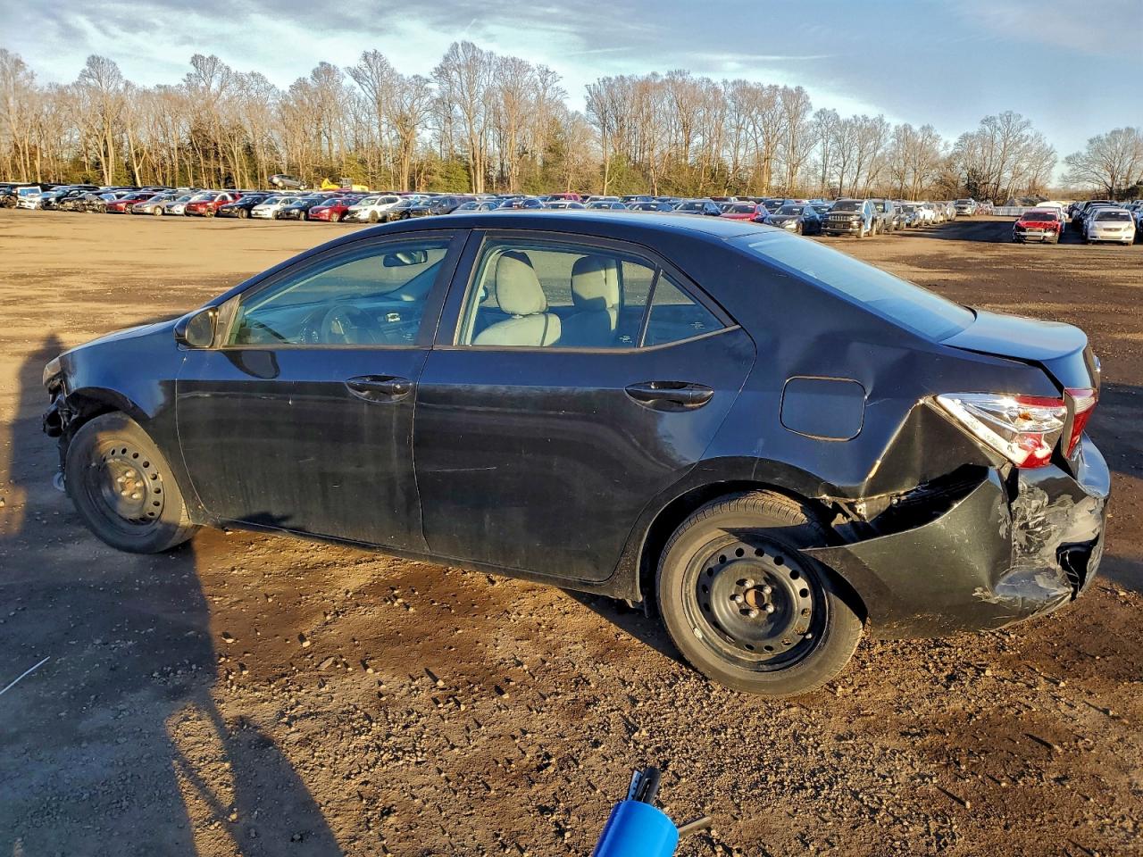 2016 TOYOTA COROLLA L photo 2
