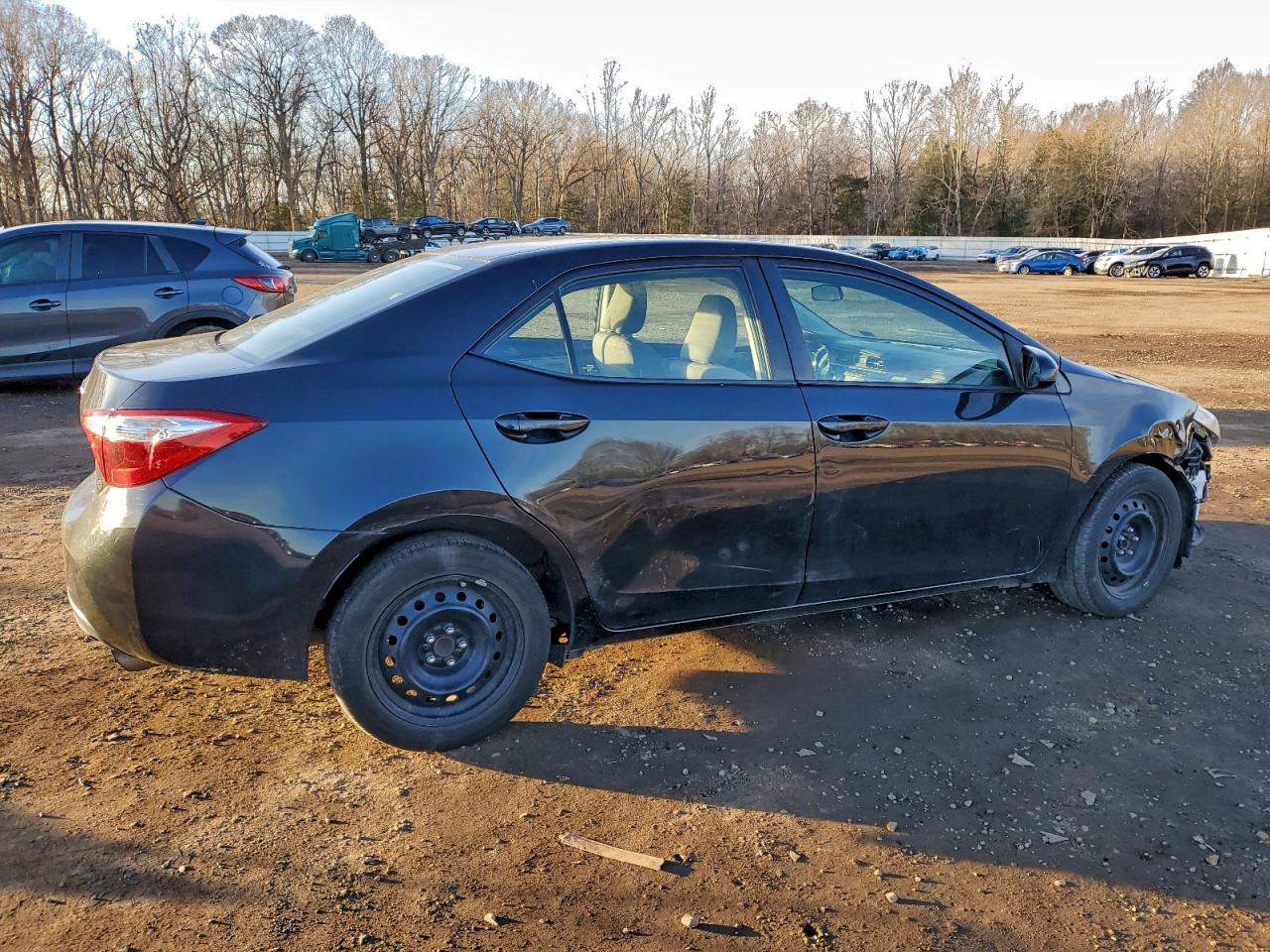 2016 TOYOTA COROLLA L photo 3