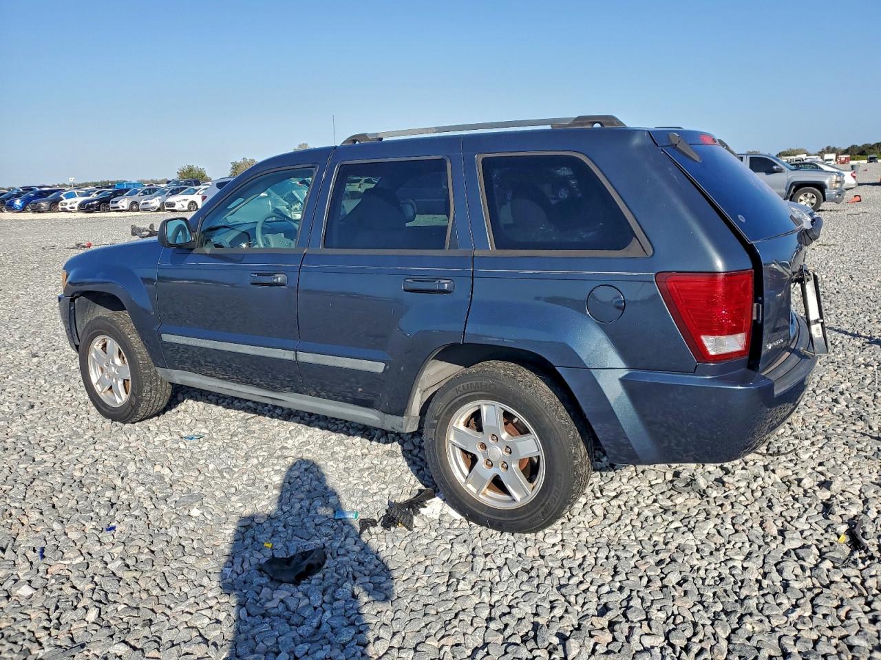 2007 JEEP GRAND CHEROKEE LAREDO photo 2