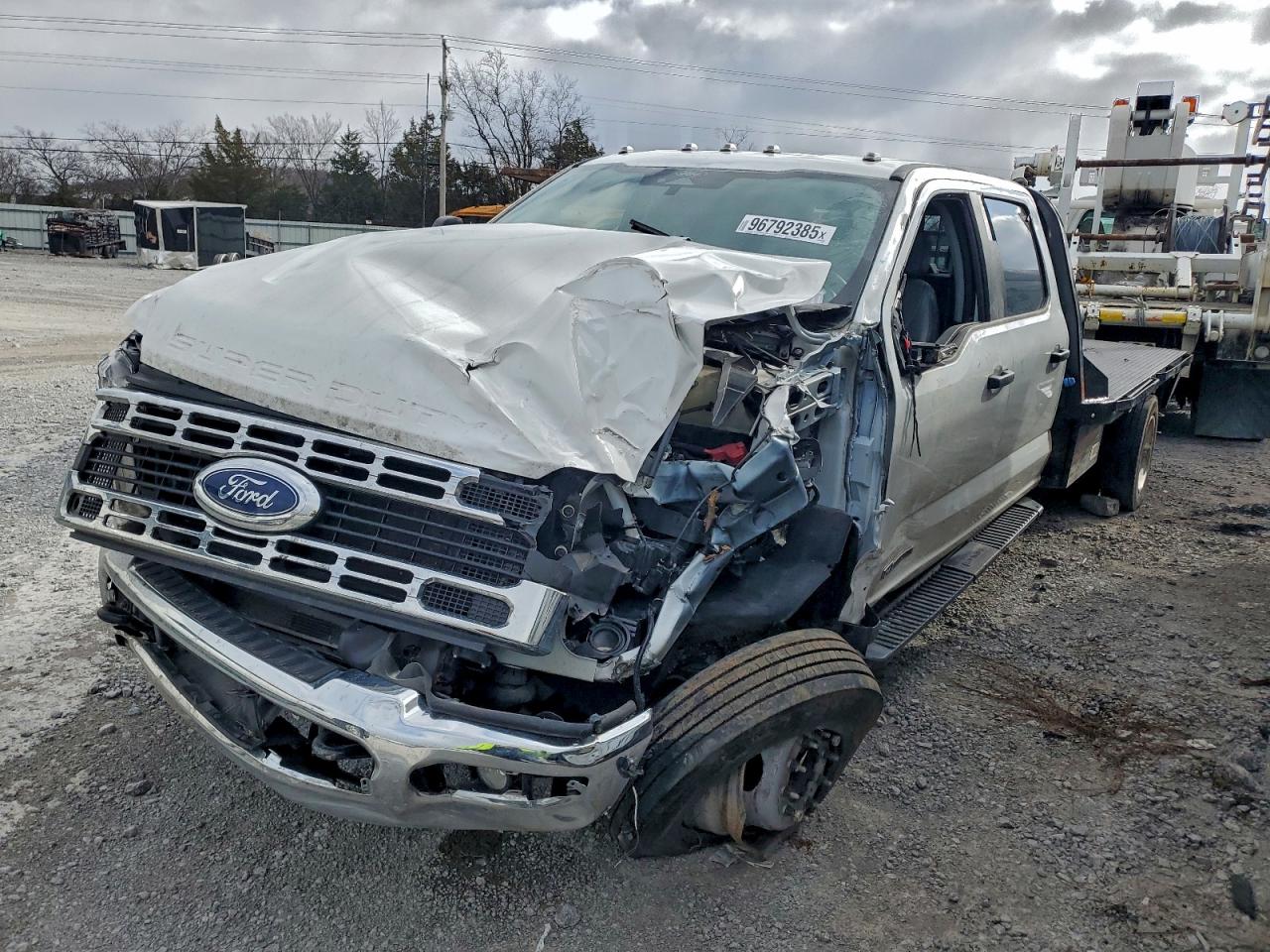 2024 FORD F550