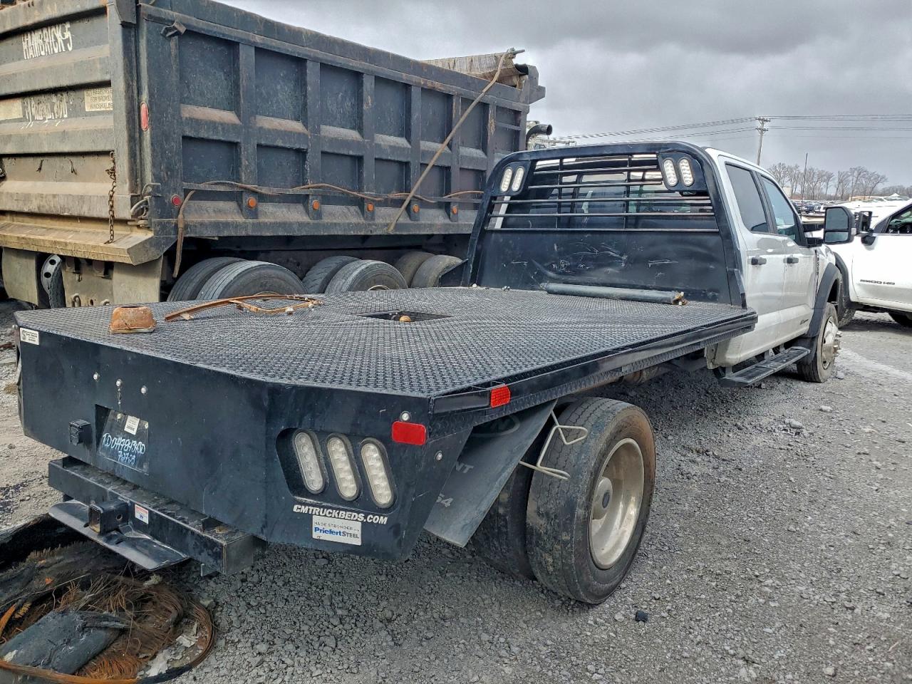 2024 FORD F550 FLATBED TRUCK photo 3