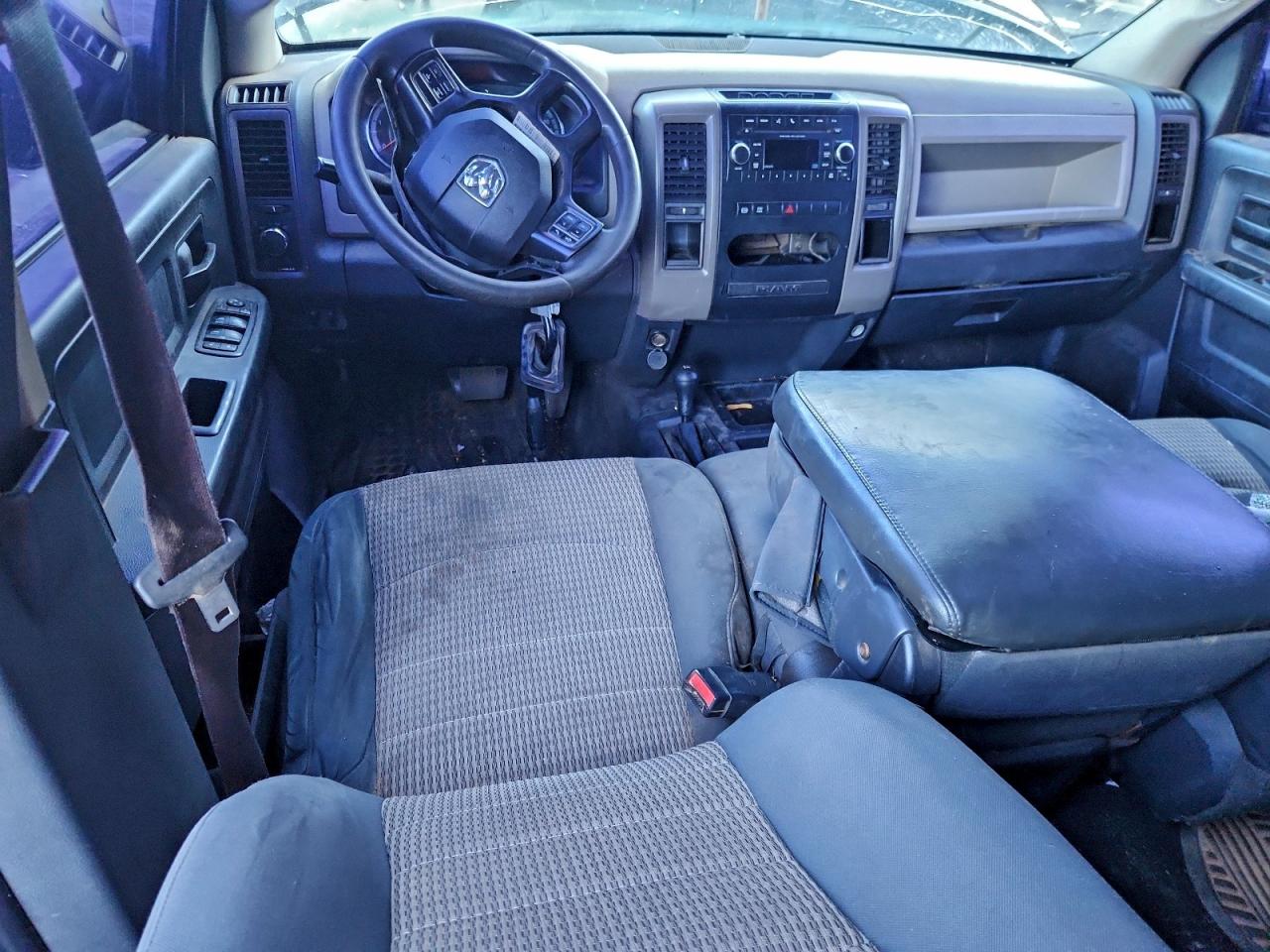2012 DODGE RAM 3500 ST photo 8
