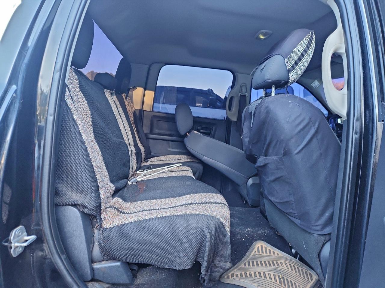 2012 DODGE RAM 3500 ST photo 11