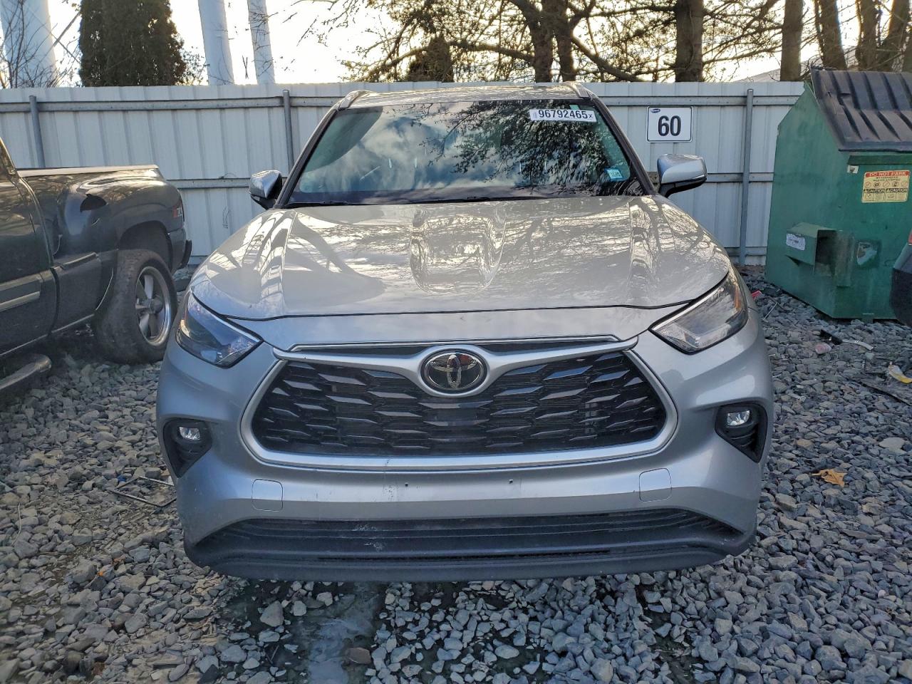 2023 TOYOTA HIGHLANDER L photo 5