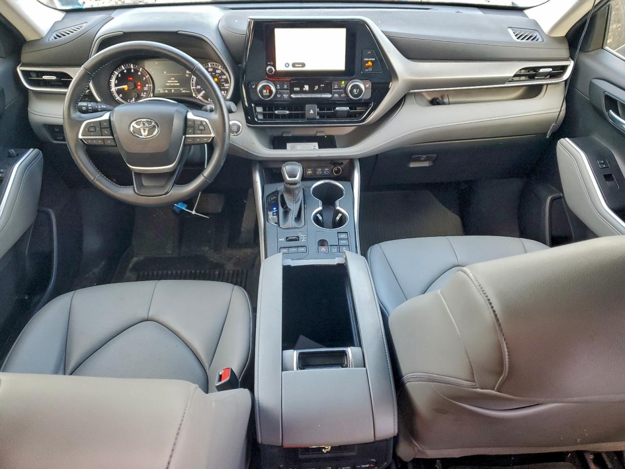 2023 TOYOTA HIGHLANDER L photo 8