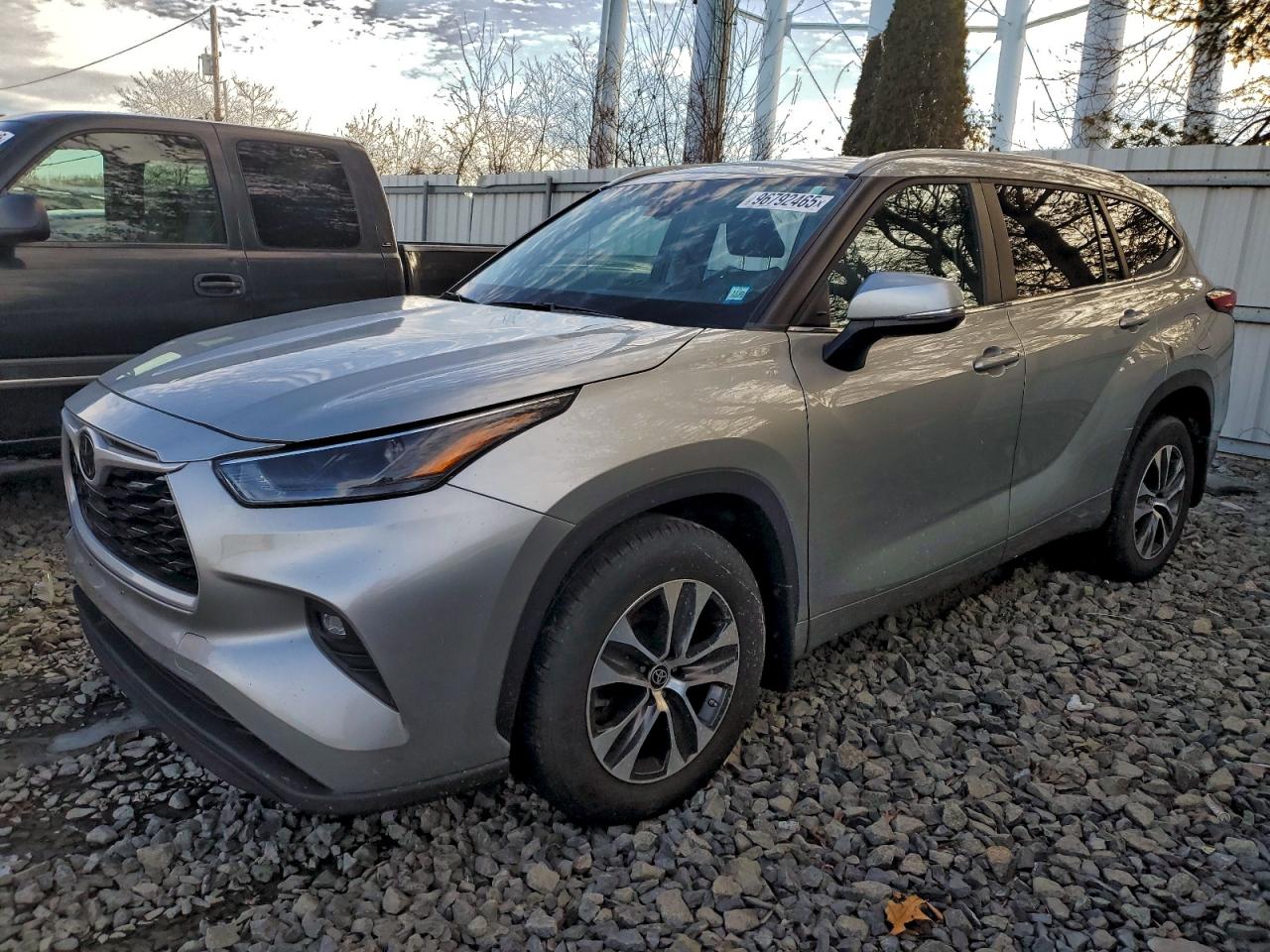 2023 TOYOTA HIGHLANDER