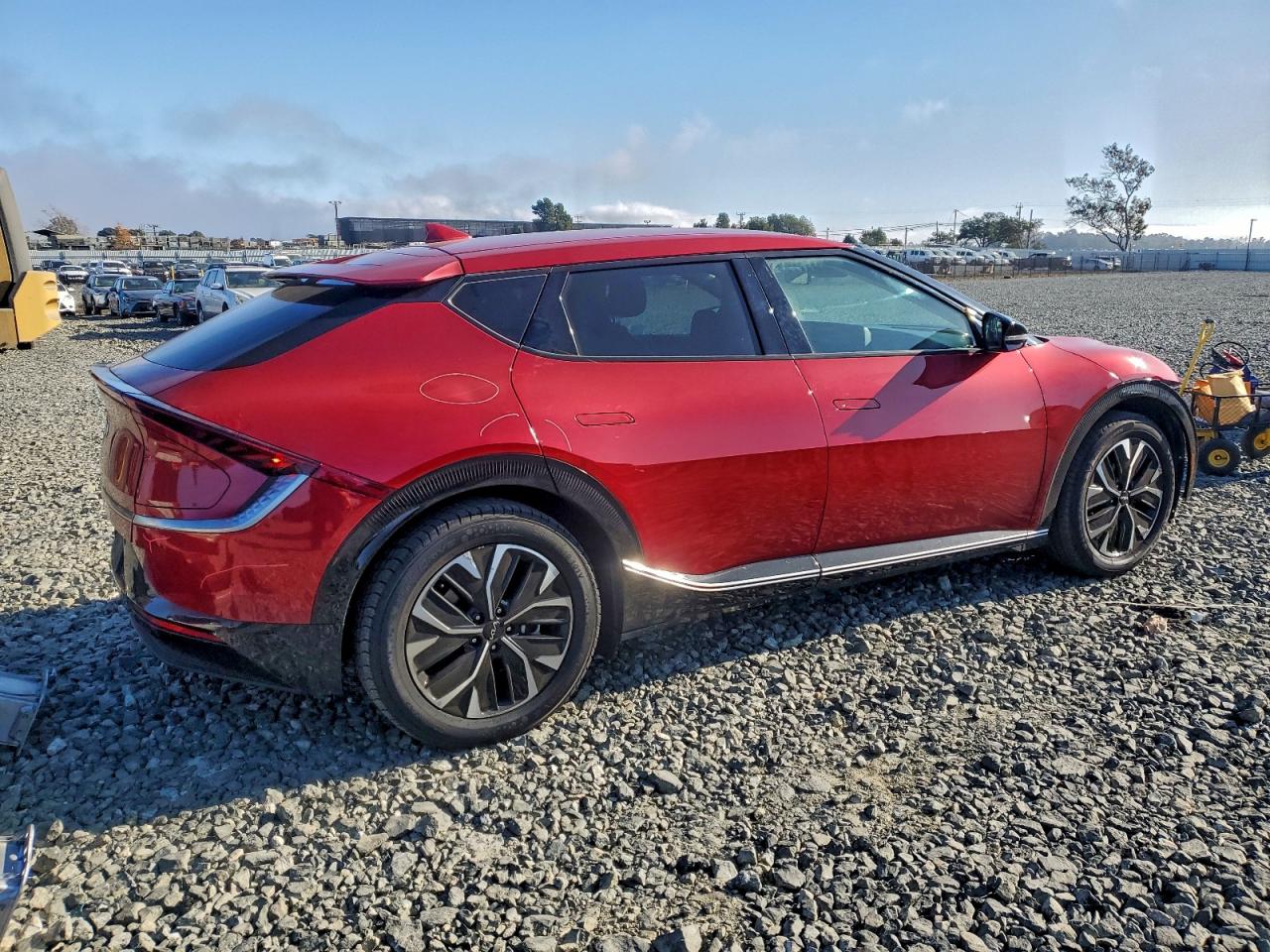 2023 KIA EV6 LIGHT photo 3