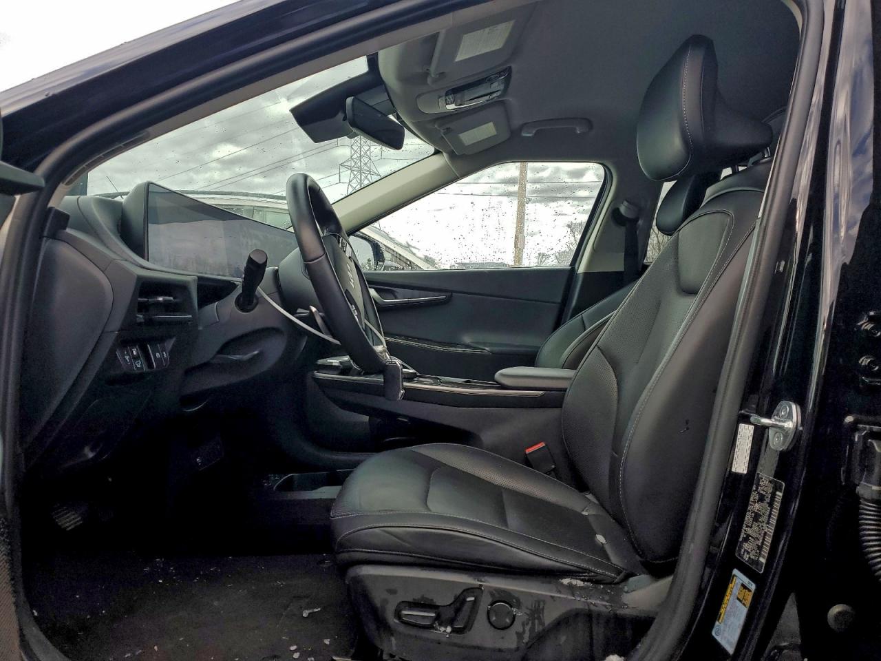 2023 KIA EV6 LIGHT photo 7