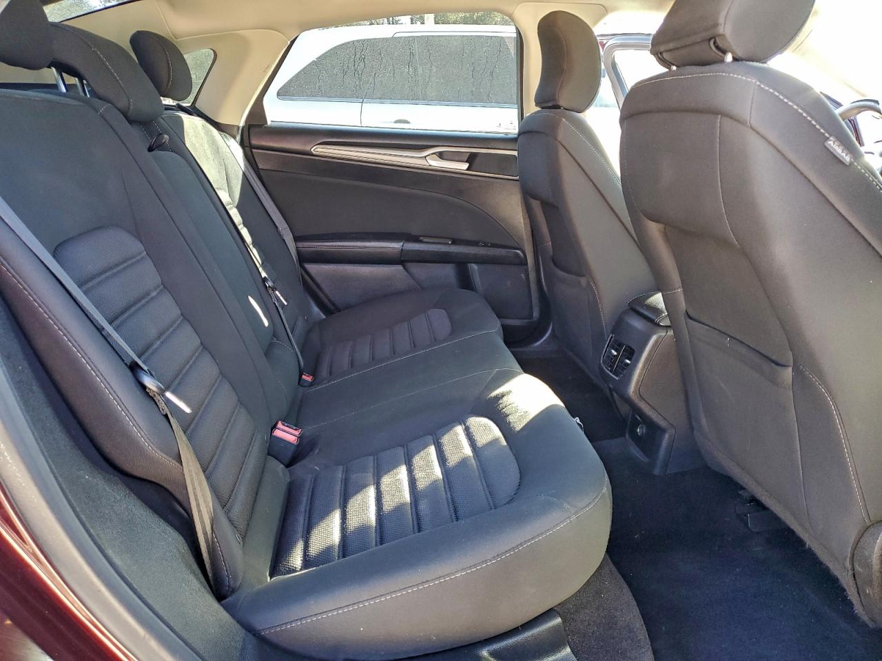 2017 FORD FUSION SE photo 10