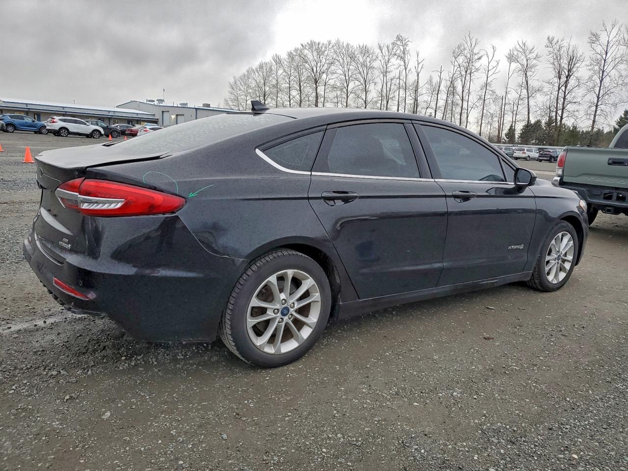 2019 FORD FUSION SE photo 3