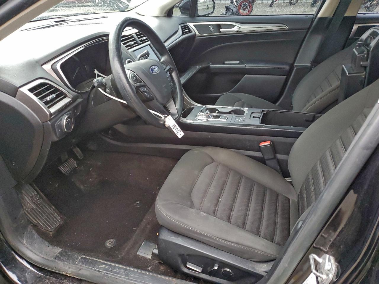 2019 FORD FUSION SE photo 7