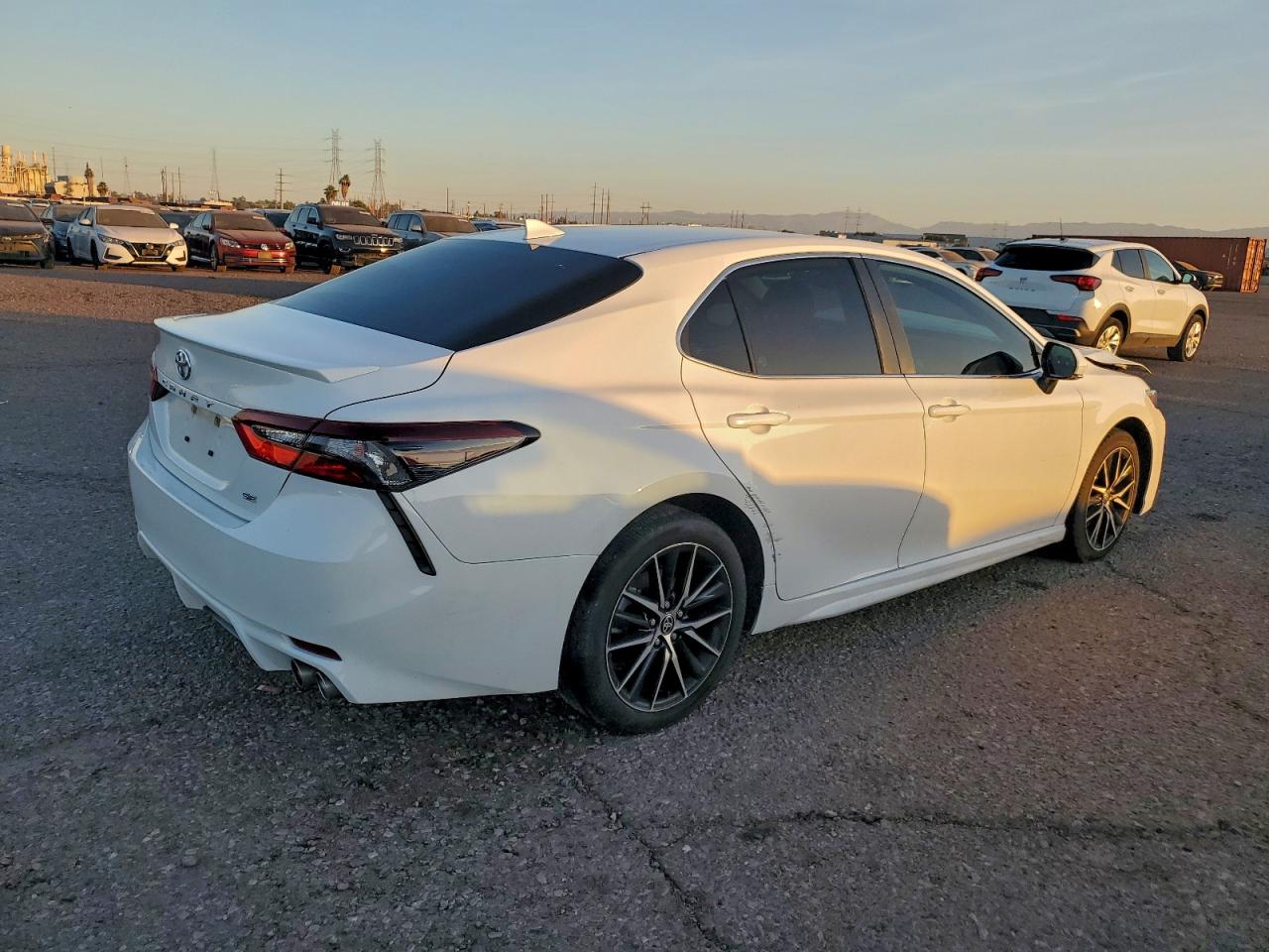 2023 TOYOTA CAMRY SE NIGHT SHADE photo 3