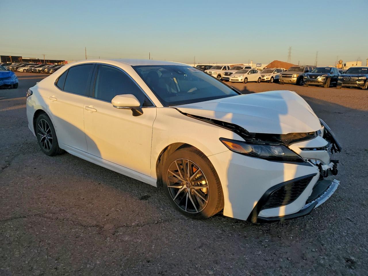 2023 TOYOTA CAMRY SE NIGHT SHADE photo 4