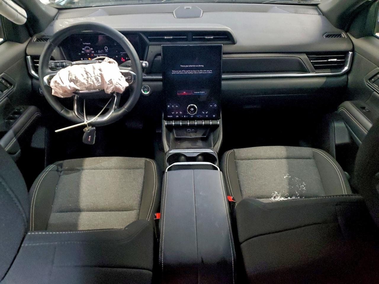 2025 GMC TERRAIN ELEVATION photo 8