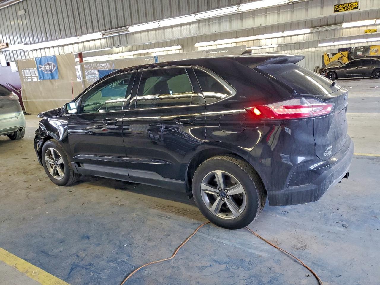 2021 FORD EDGE SEL photo 2