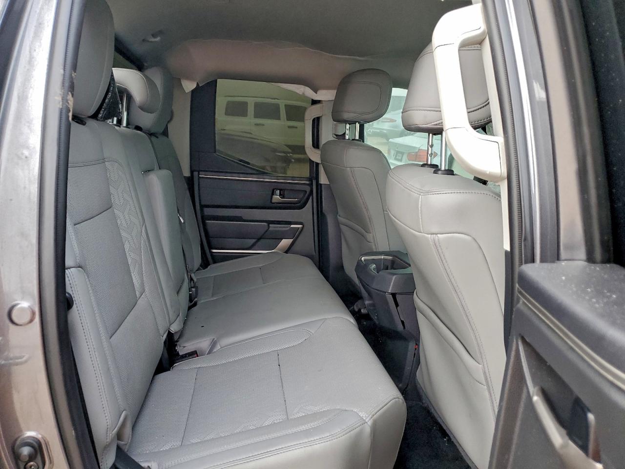 2024 TOYOTA TUNDRA DOUBLE CAB SR photo 10
