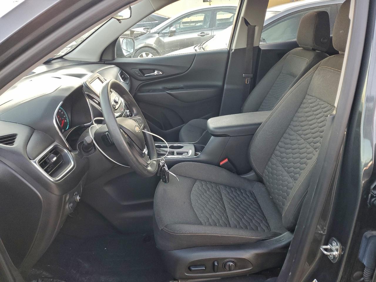 2021 CHEVROLET EQUINOX LT photo 7