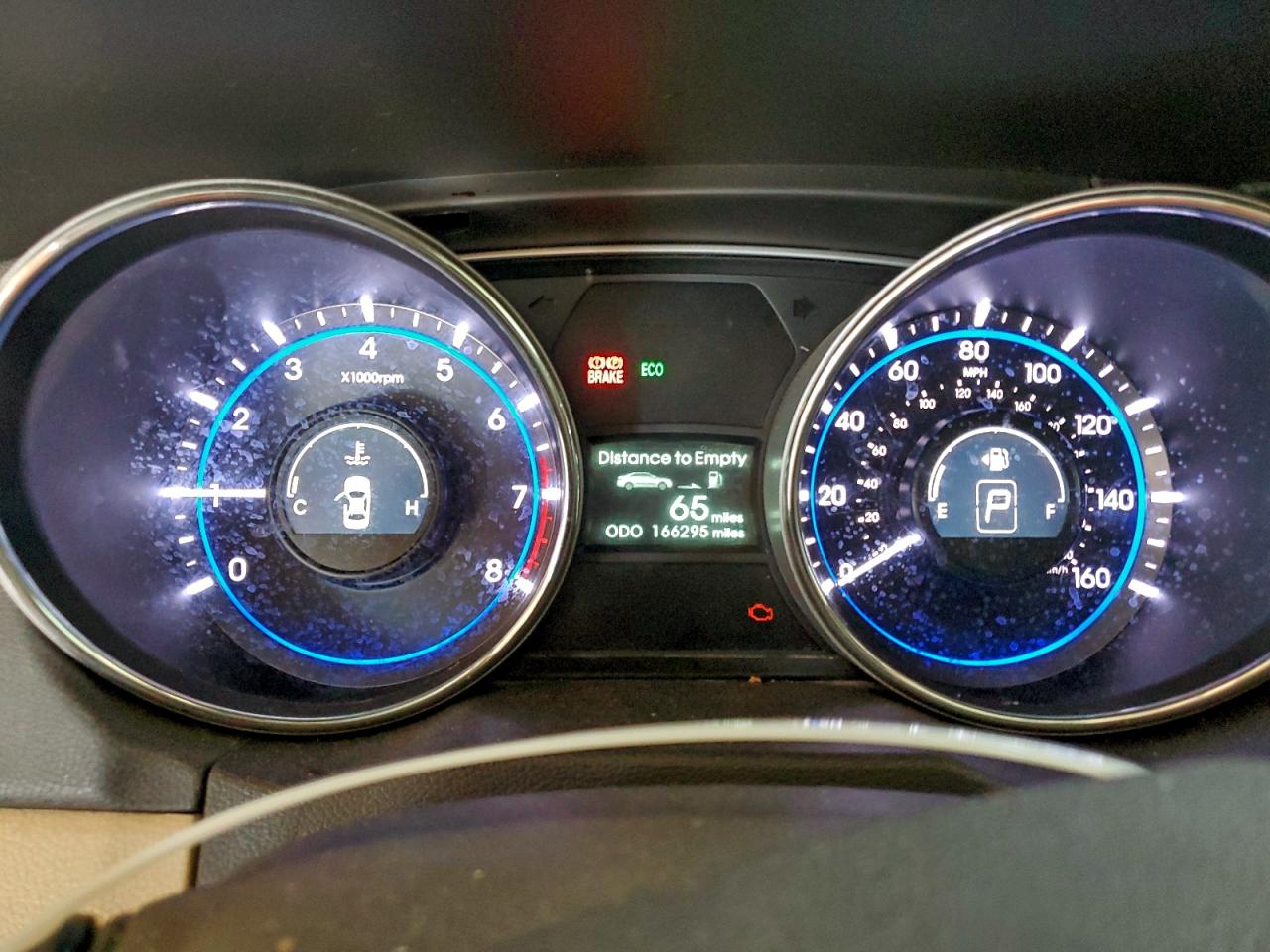 2014 HYUNDAI SONATA GLS photo 9