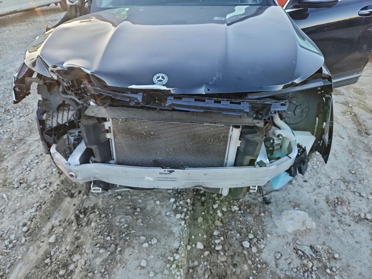 2020 MERCEDES-BENZ GLB 250 photo 12