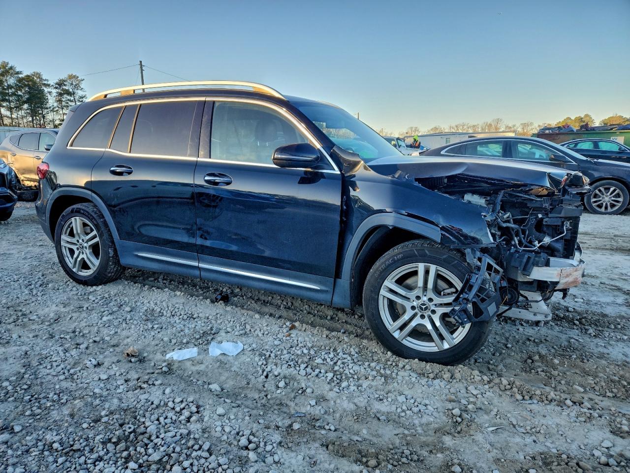 2020 MERCEDES-BENZ GLB 250 photo 4