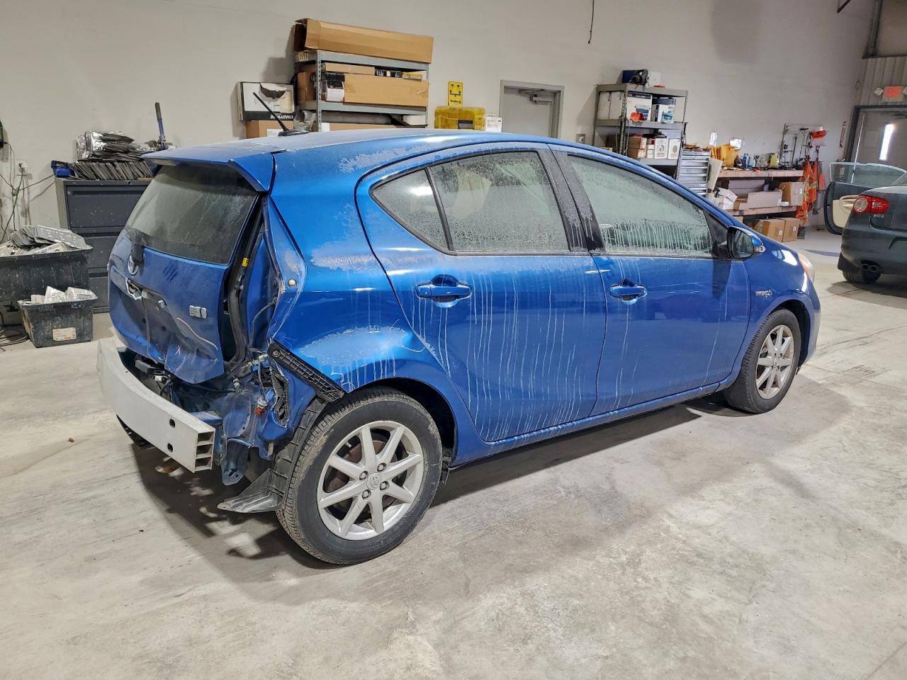 2012 TOYOTA PRIUS C photo 3