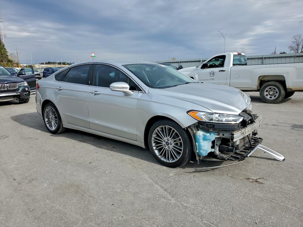 2013 FORD FUSION SE photo 4