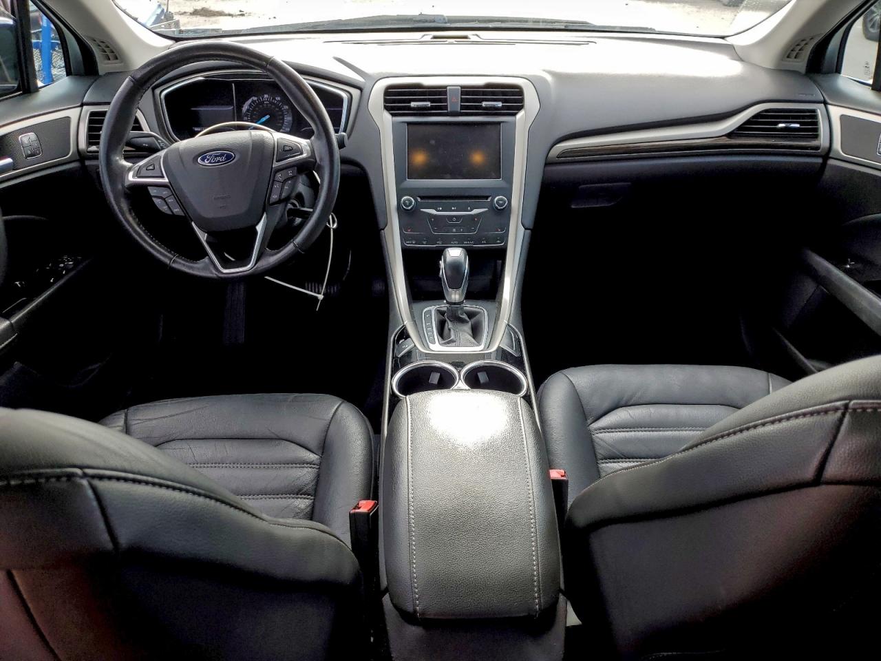2013 FORD FUSION SE photo 8