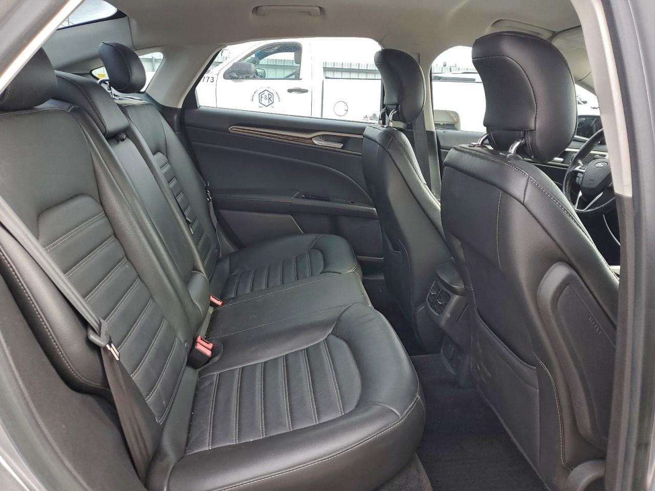 2013 FORD FUSION SE photo 10