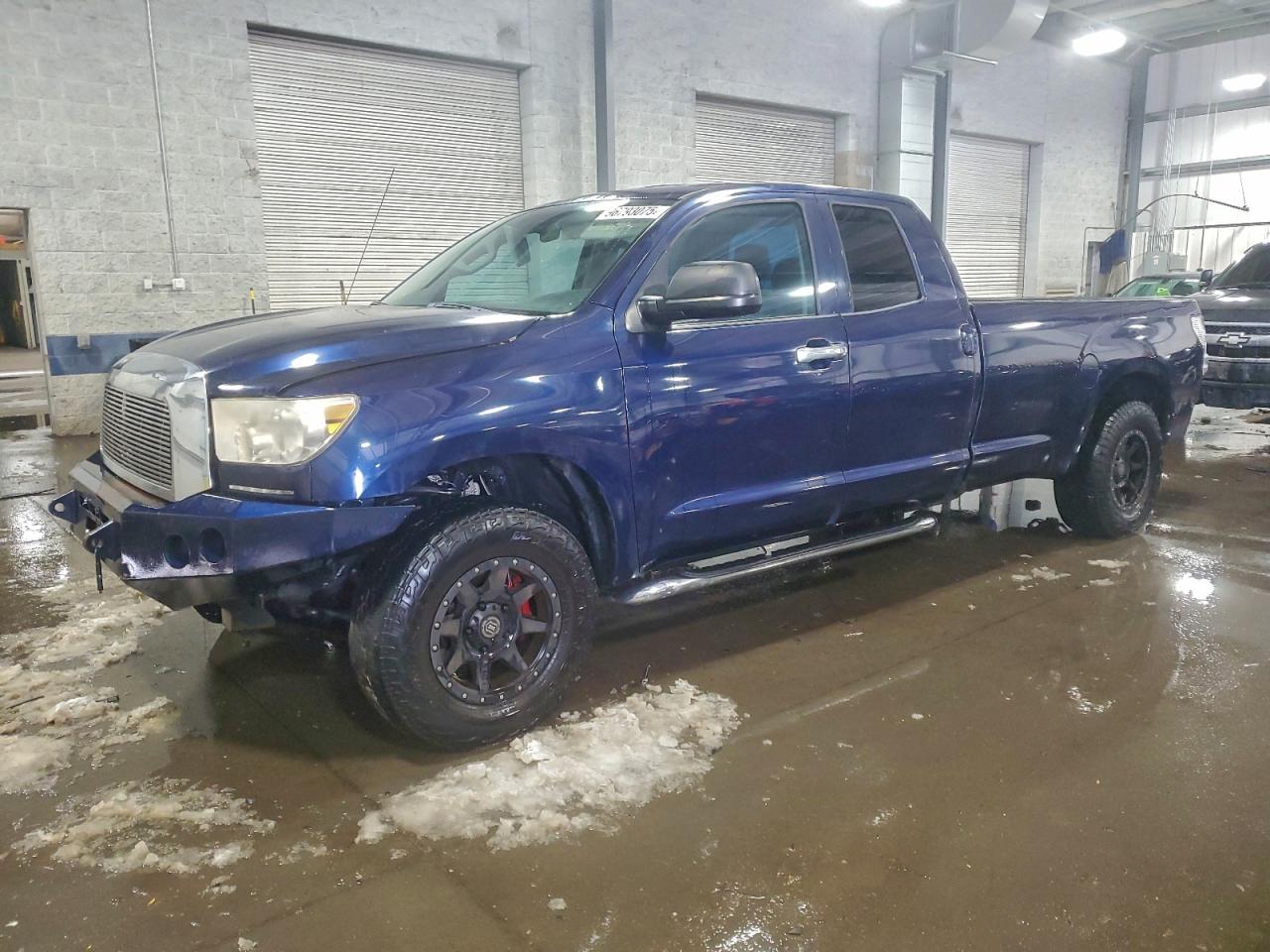 2010 TOYOTA TUNDRA