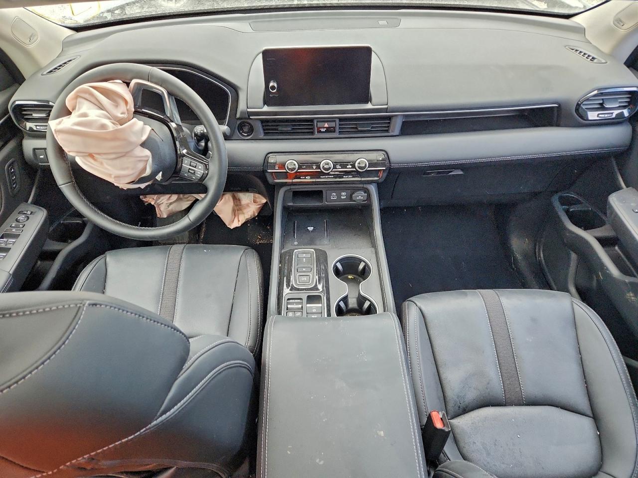 2025 HONDA PILOT TOURING photo 8