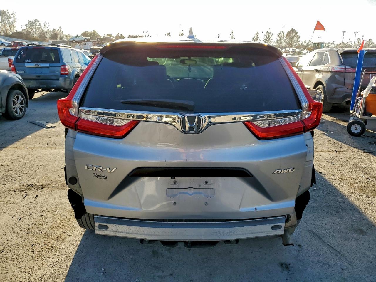 2018 HONDA CR-V LX photo 6