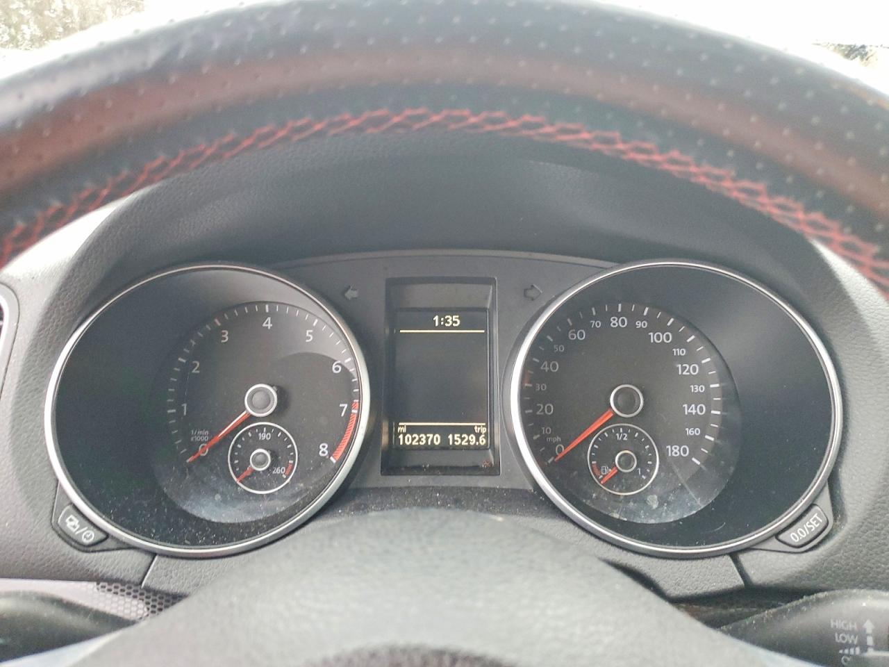 2013 VOLKSWAGEN GTI photo 9