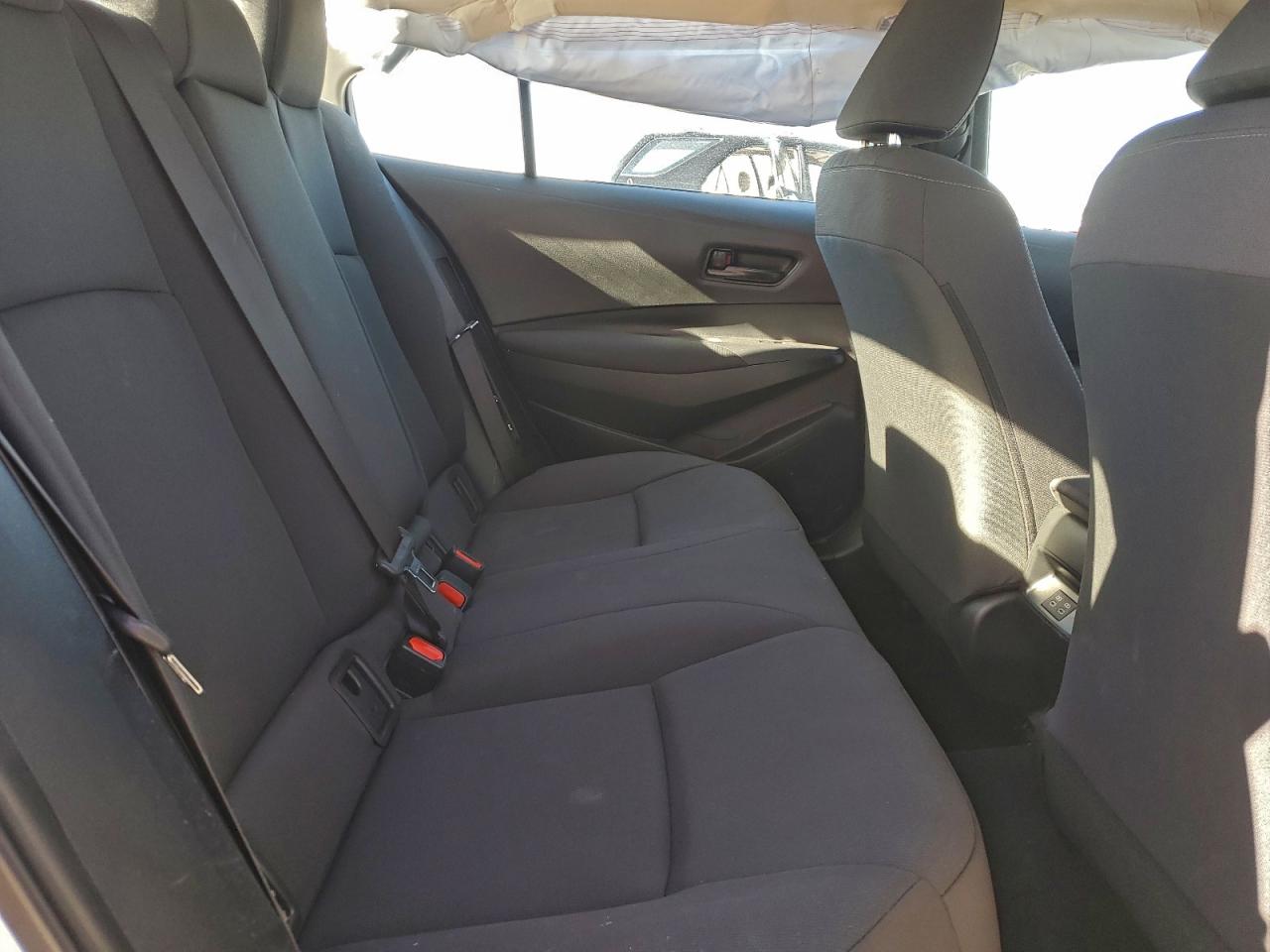 2024 TOYOTA COROLLA LE photo 10