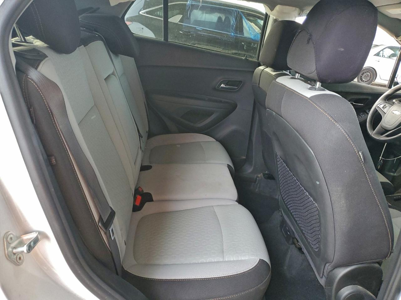 2020 CHEVROLET TRAX LS photo 10